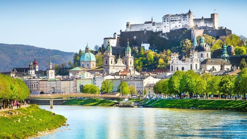 Ryanair Salzburg Office in Austria