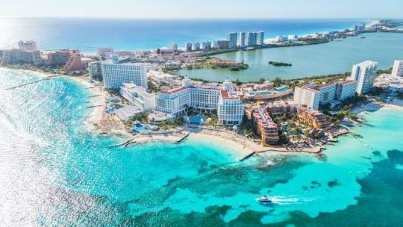 Sun Country Airlines Cancún Office in Mexico