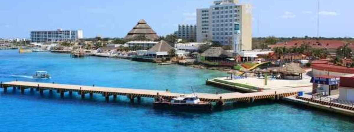 Magnicharters Airlines Cozumel Office in Mexico
