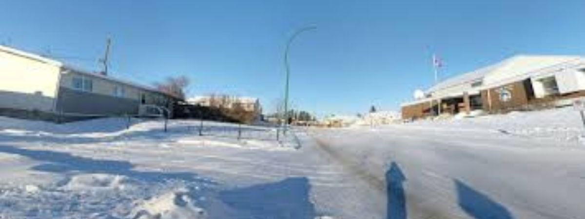 Calm Air Gillam Office in Canada